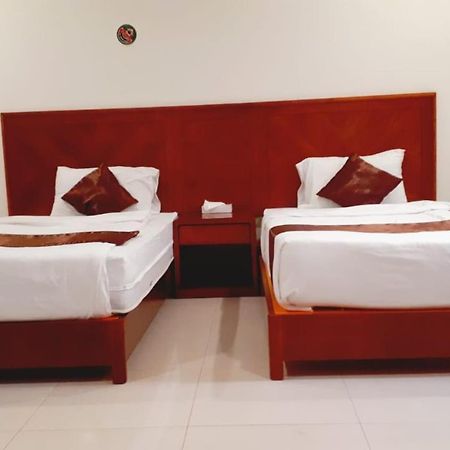 Iwan Alandalusia Al Ajaweed Apart otel Cidde Dış mekan fotoğraf